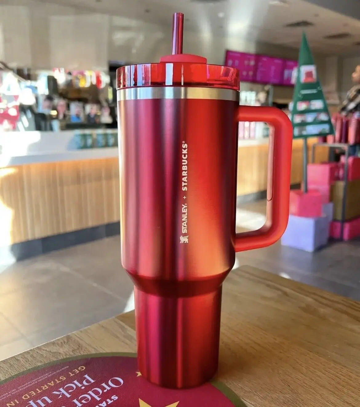Stanley Quencher H2.0 Tumbler – 40 oz Flowstate Travel Cup with Handle & Straw