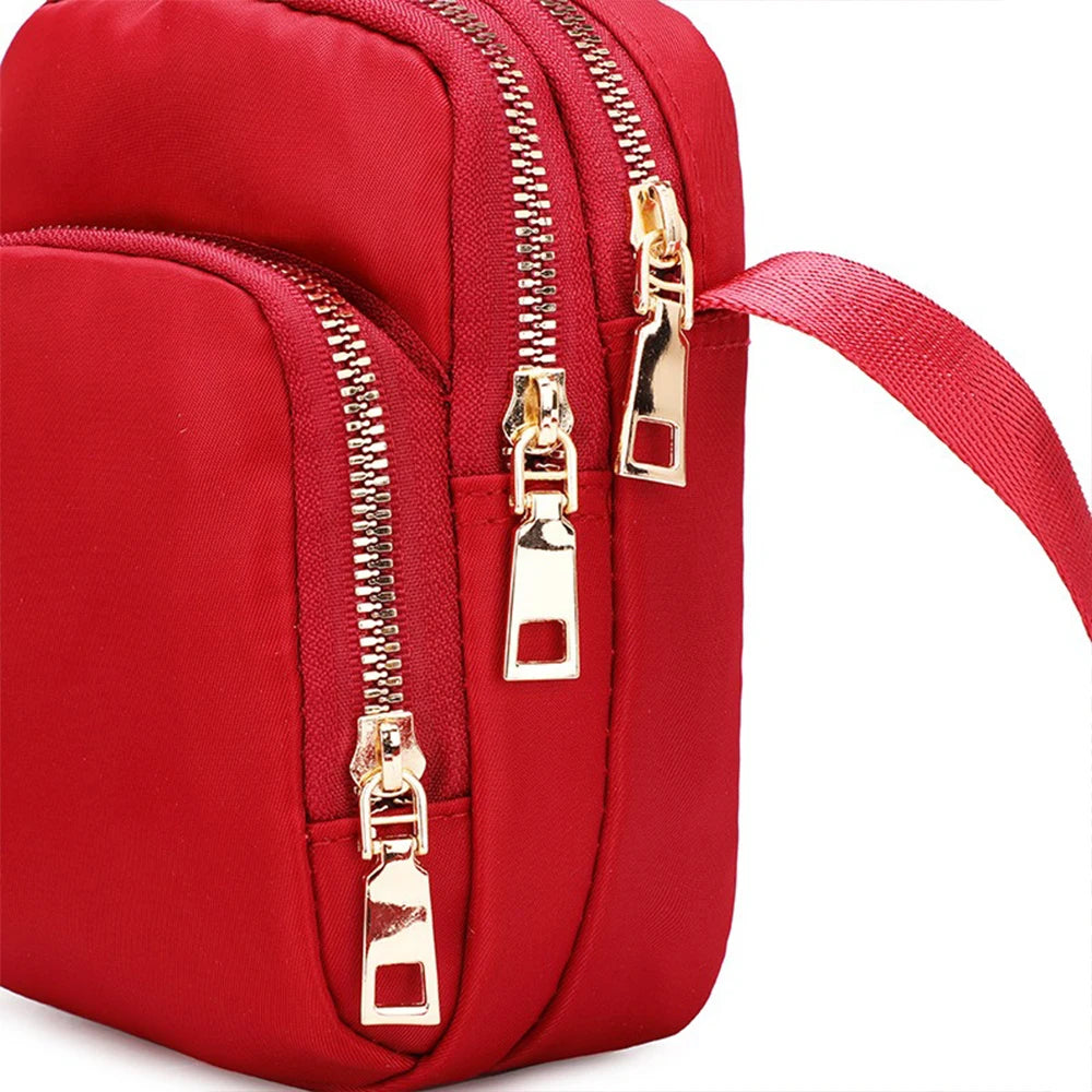 Mickey & Minnie Mouse Women’s Shoulder Bag – Crossbody Cell Phone Purse