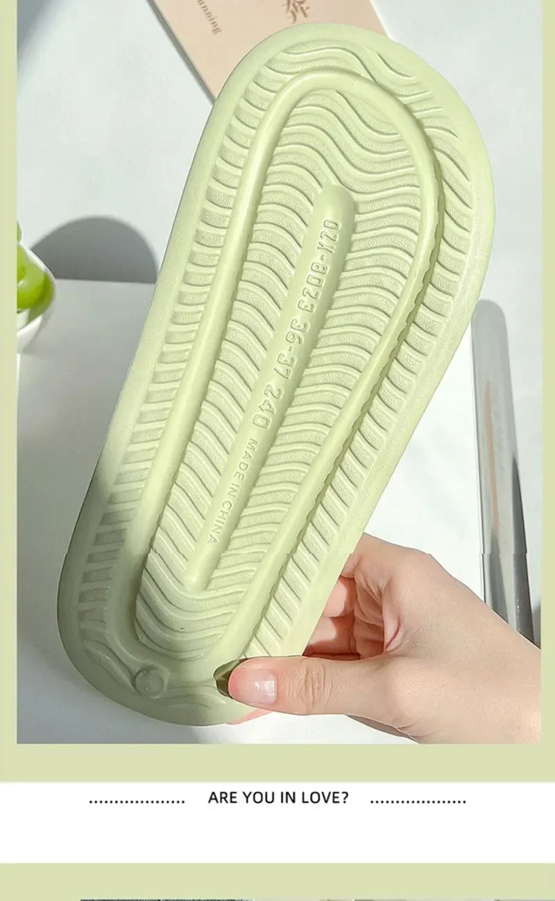 Unisex Kids Indoor Slippers – Anti-Slip EVA Summer Sandals for Boys & Girls