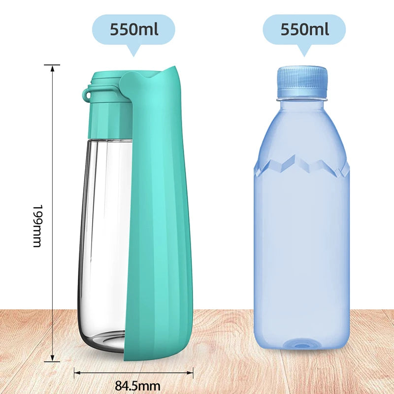 Portable Foldable Dog Water Bottle – 550ml Travel Pet Dispenser for Hiking, Walking, and Outdoor Use