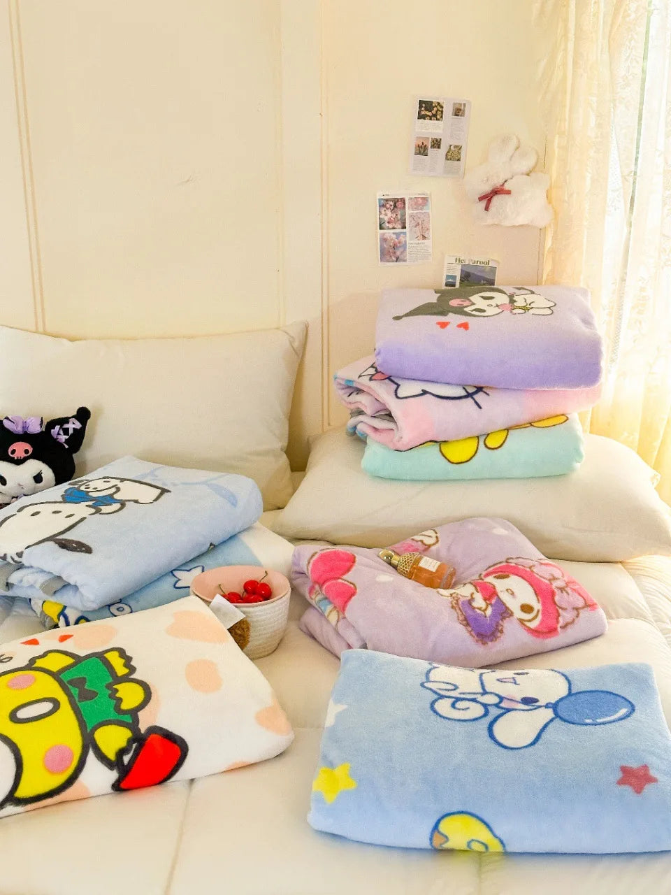 Sanrio Cartoon Milk Plush Blanket – Soft Thickened Throw with Pochacco & Kuromi | Office Nap & Gift Blanket for Kids