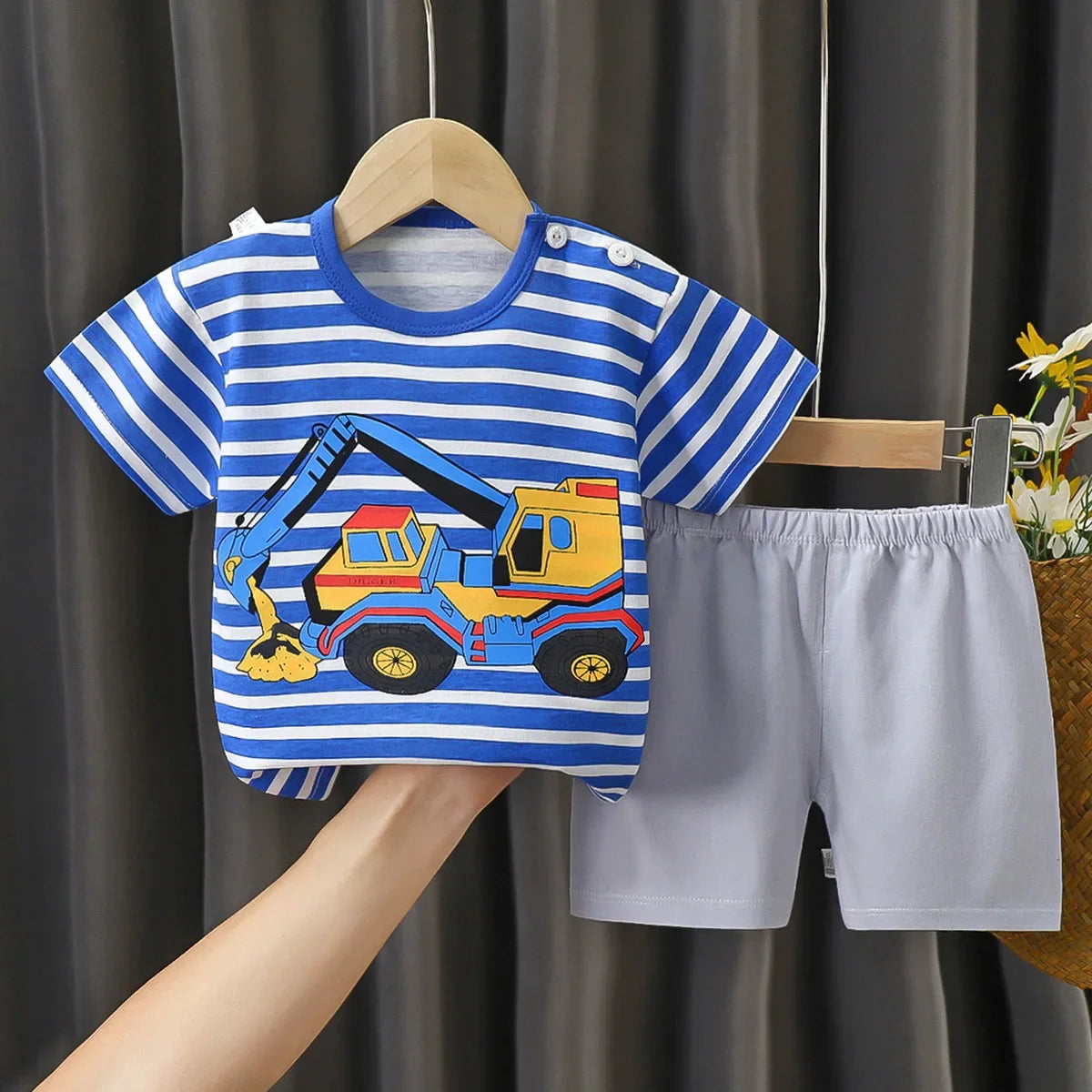 2-Piece Summer Cotton T-Shirt & Shorts Set for Toddlers – Unisex Cartoon Print Outfit