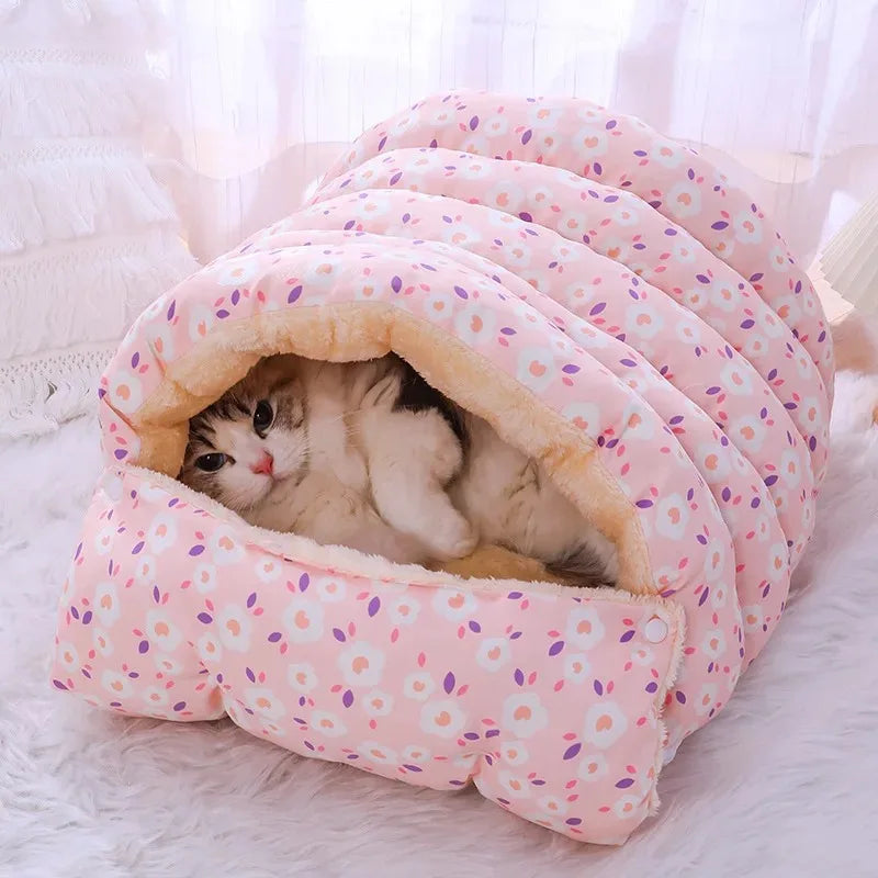 Warm Coral Fleece Cat Bed – Winter Pet Nest for Kittens & Small Dogs