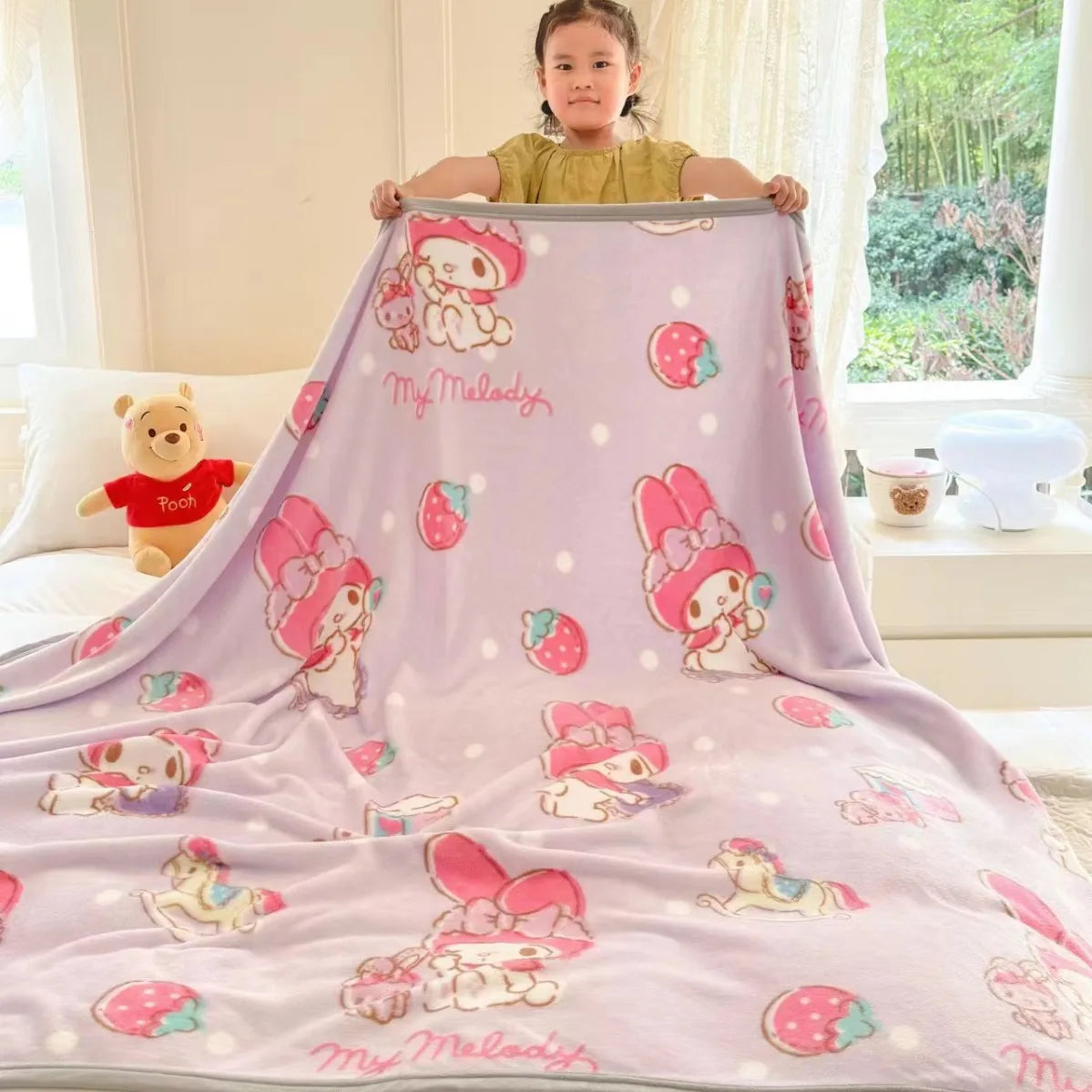 Sanrio Cartoon Milk Plush Blanket – Soft Thickened Throw with Pochacco & Kuromi | Office Nap & Gift Blanket for Kids