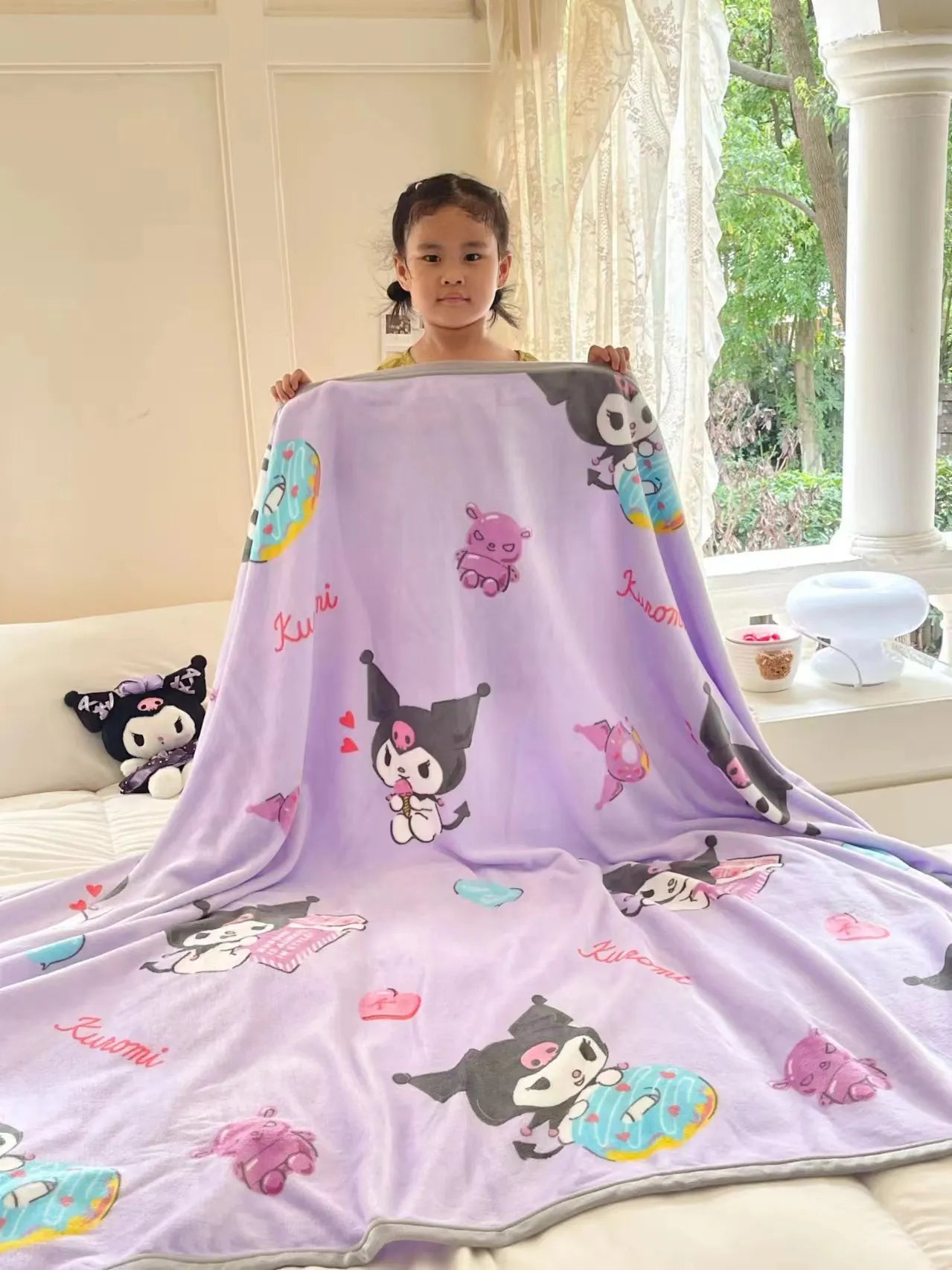 Sanrio Cartoon Milk Plush Blanket – Soft Thickened Throw with Pochacco & Kuromi | Office Nap & Gift Blanket for Kids