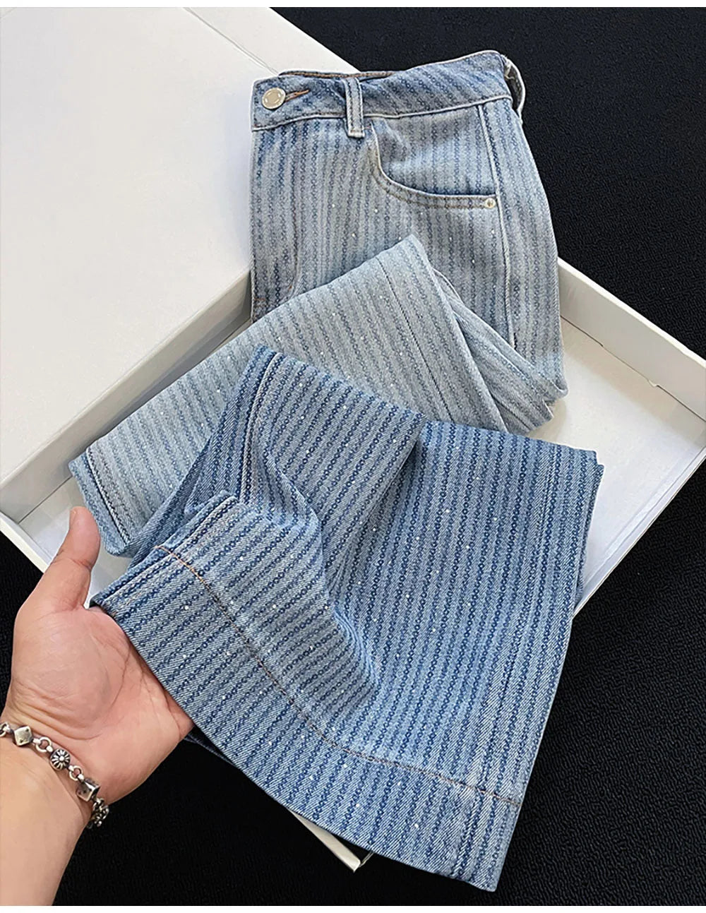 Shiny Rivet Wide Leg Jeans