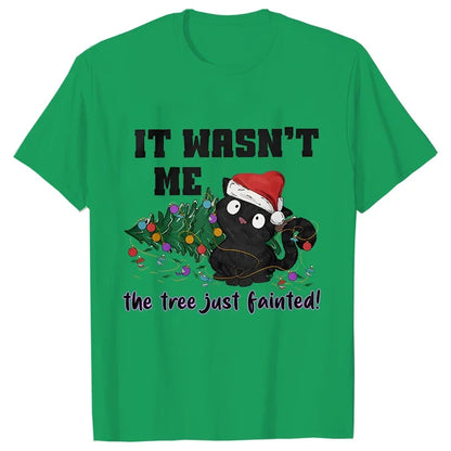 It Wasn't Me The Tree Just Fainted Women T-shirts