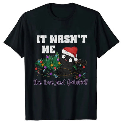 It Wasn't Me The Tree Just Fainted Women T-shirts