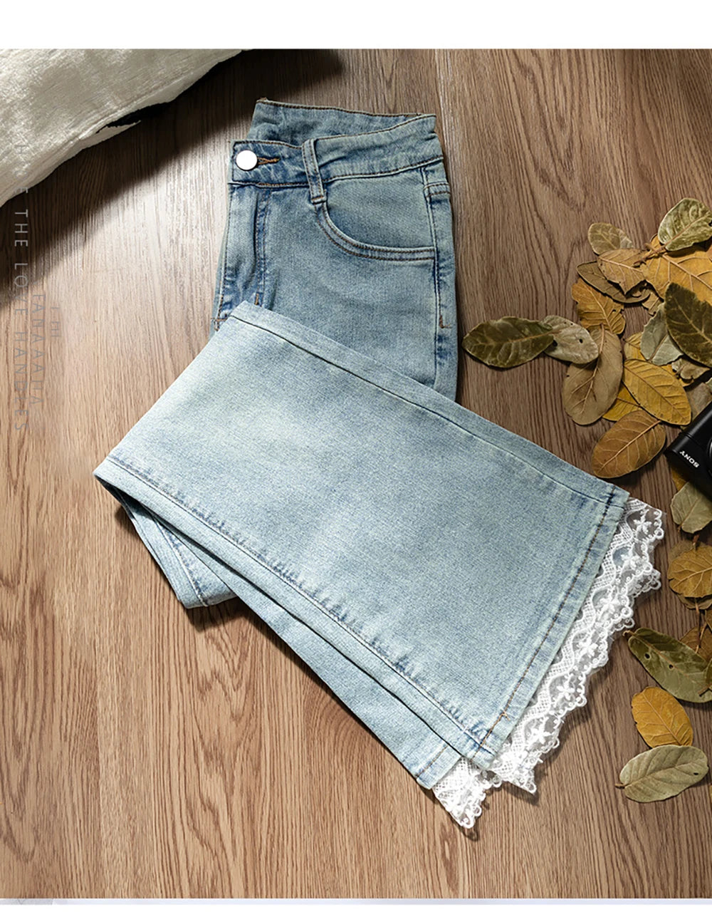 Lace Patchwork Flared Jeans