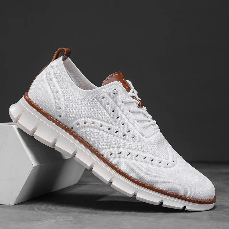 Large-sized Commuting Shoes