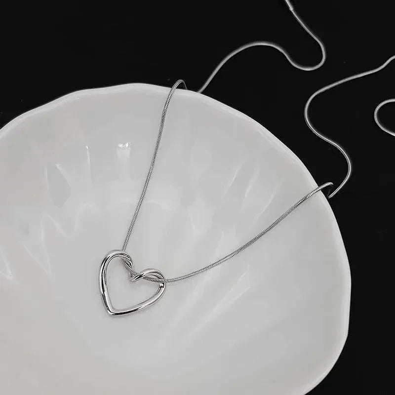 Clavicle Chain Choker Necklace