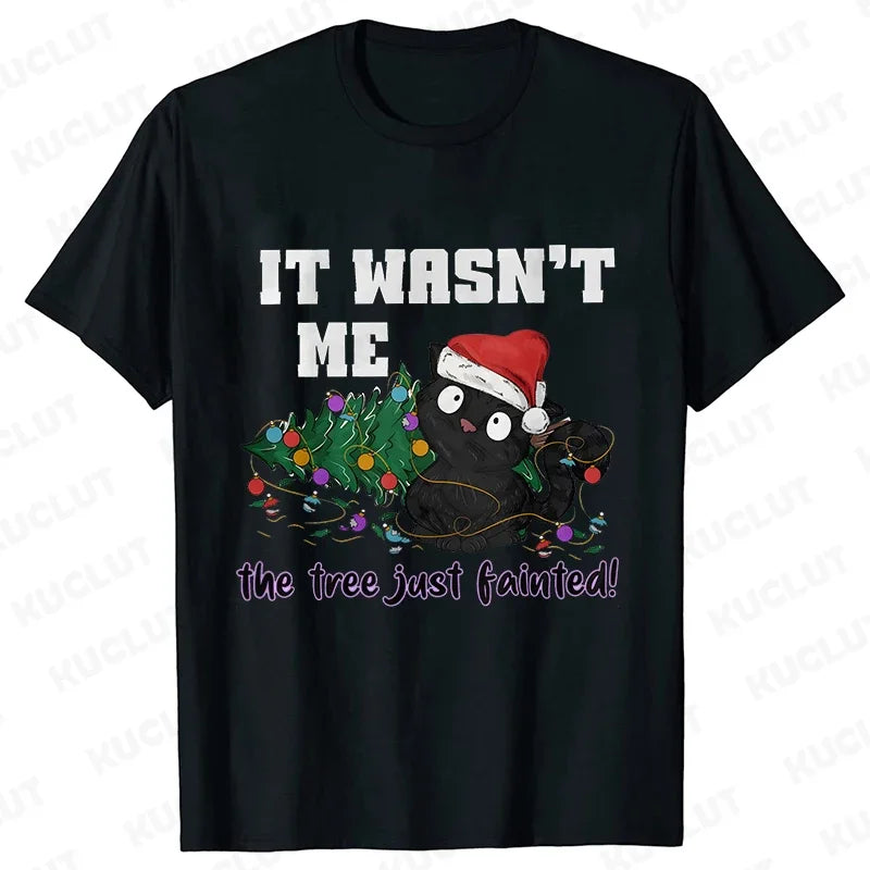 It Wasn't Me The Tree Just Fainted Women T-shirts