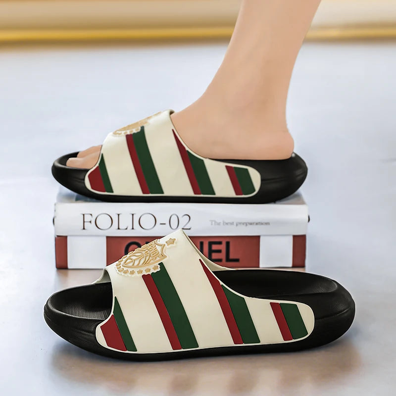 Fashion sports beach shoes slides