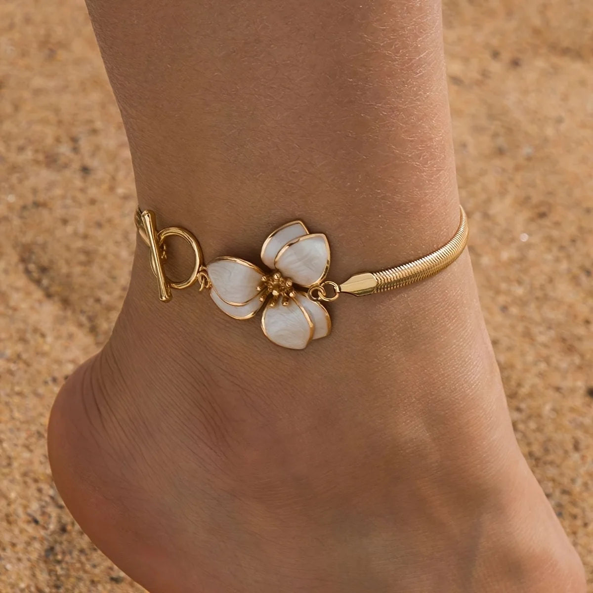 Fashion Metal Flower Pendant Anklet