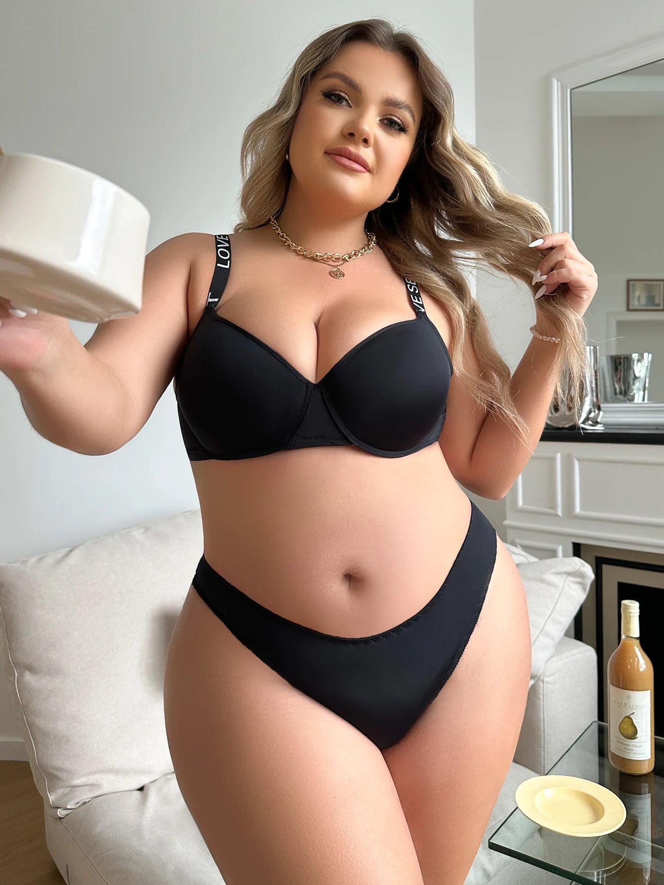 Women's Black Plus Size Lingerie Set