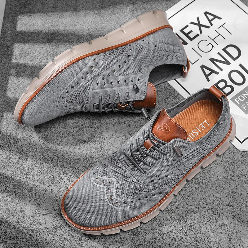 Large-sized Commuting Shoes