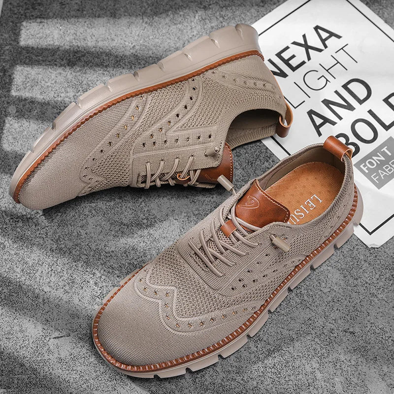 Large-sized Commuting Shoes