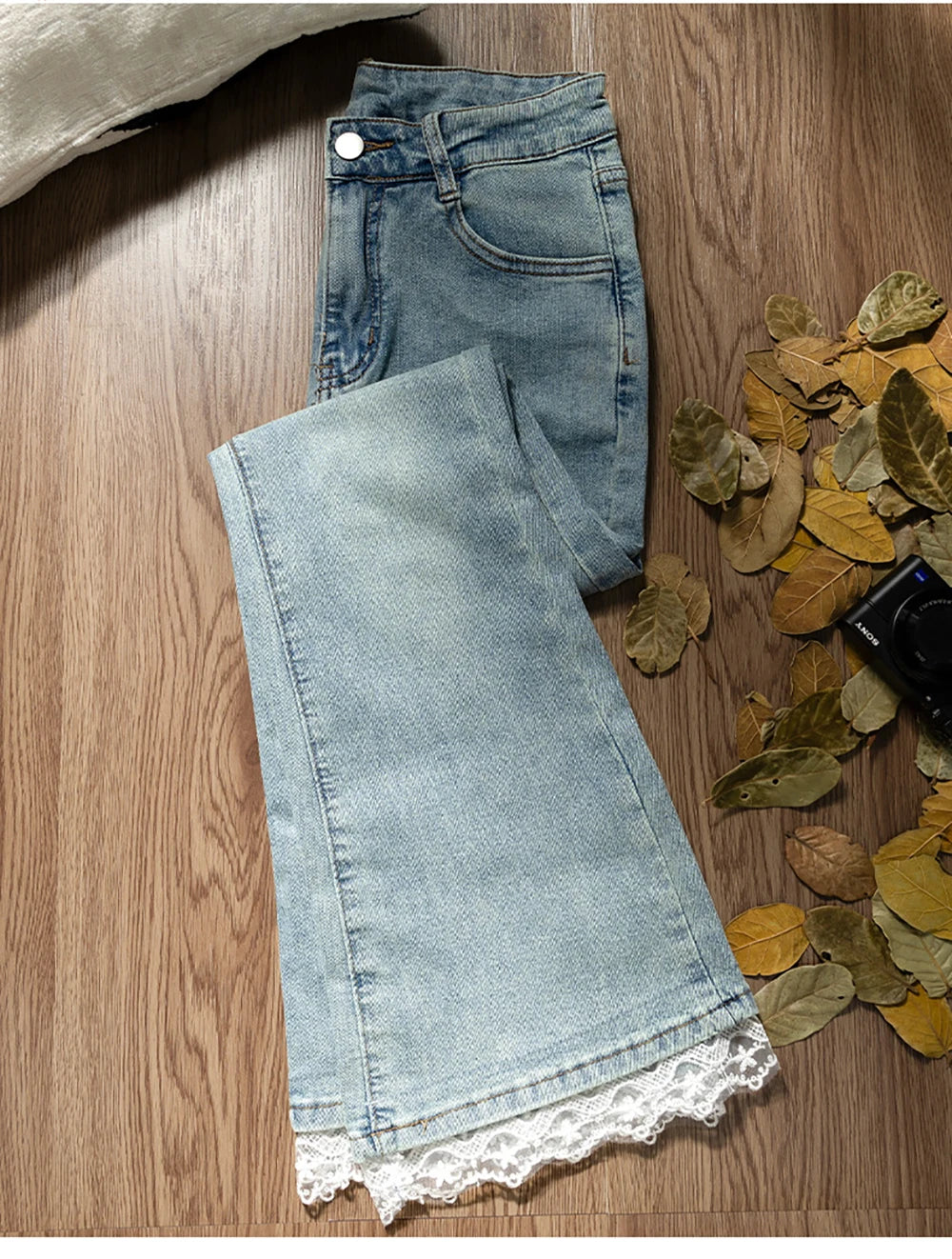 Lace Patchwork Flared Jeans