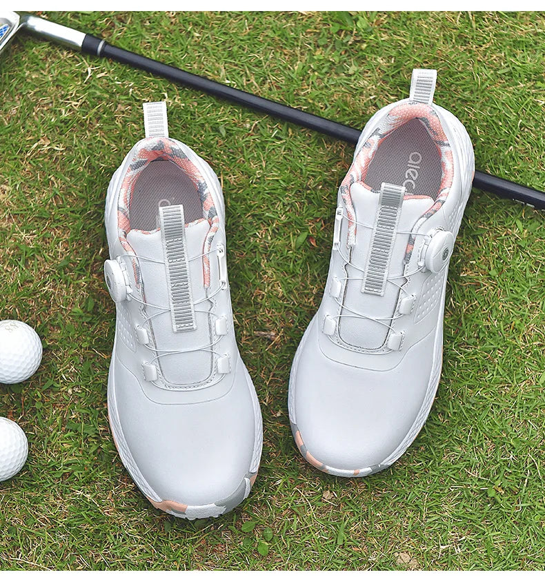 New Style Golf Shoes